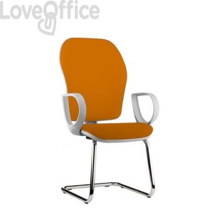 sedia arancione per ufficio con gambe a slitta in polipropilene
