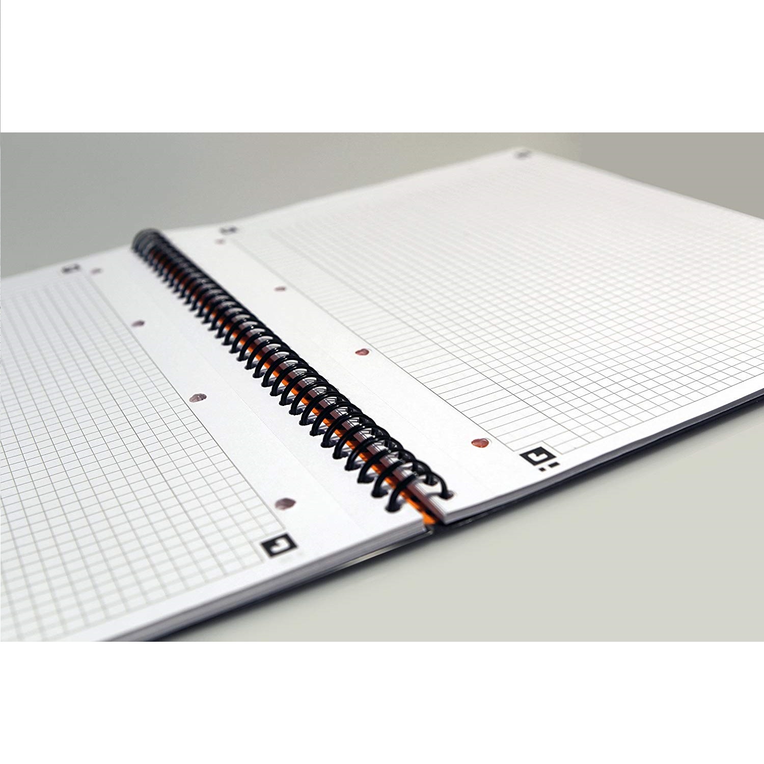 Quaderno con spirale ACTIVEBOOK INTERNATIONAL Oxford - A5+ - 80 fogli - 5 mm c/marg.-79661 - Loveoffice