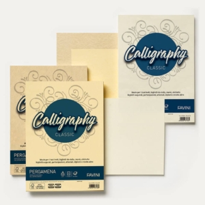 Calligraphy Favini - Carta pergamena A4 90g/m² finitura liscia nocciola - A69N204 (conf.50 fogli)